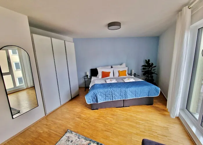 Appartement Zu Hause Auf Reisen - Direkt In Der Innenstadt *