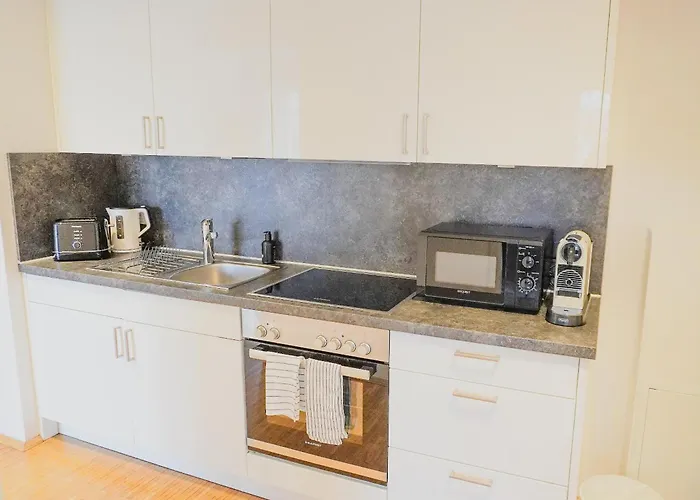 Zu Hause Auf Reisen - Direkt In Der Innenstadt Appartement